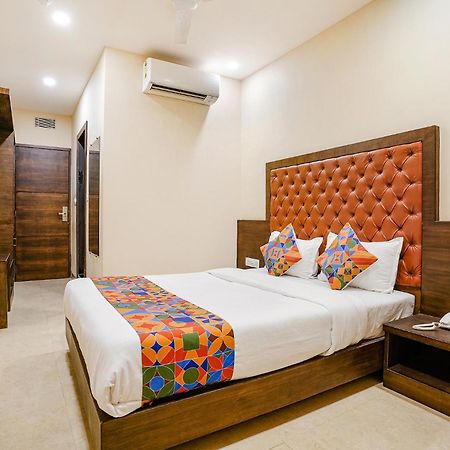 Fabhotel Vertigo Suites - Nr Bkc Mumbai Exterior photo