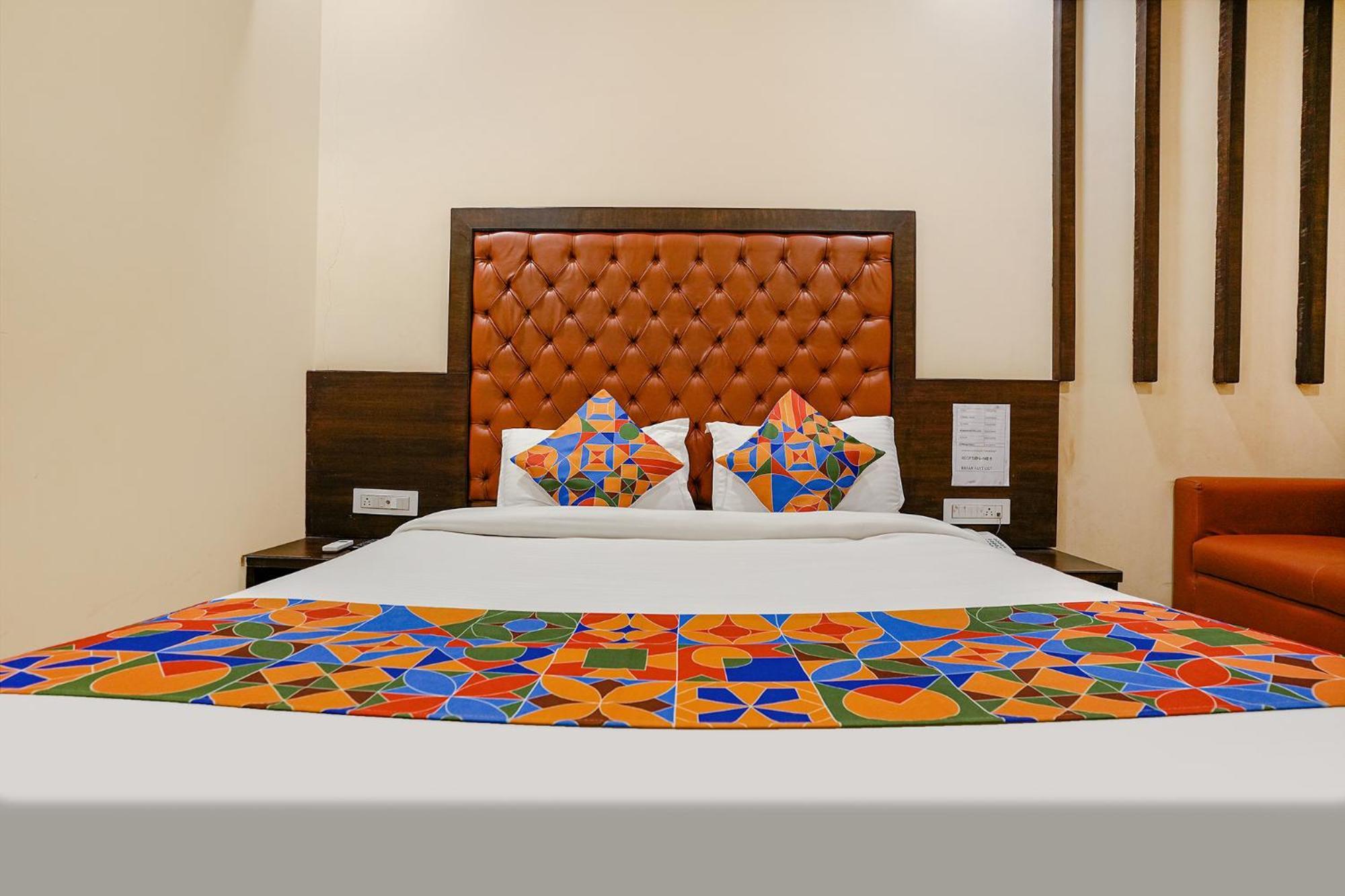 Fabhotel Vertigo Suites - Nr Bkc Mumbai Exterior photo